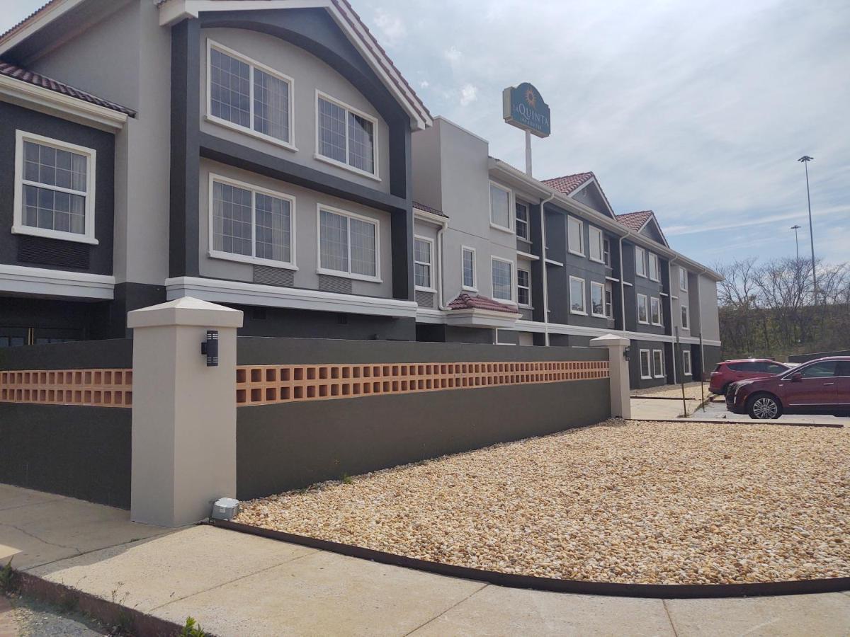La Quinta By Wyndham Macon Hotel Exterior photo